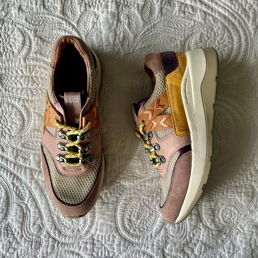 Frye Willow Trek Sneaker Lilac 8.5